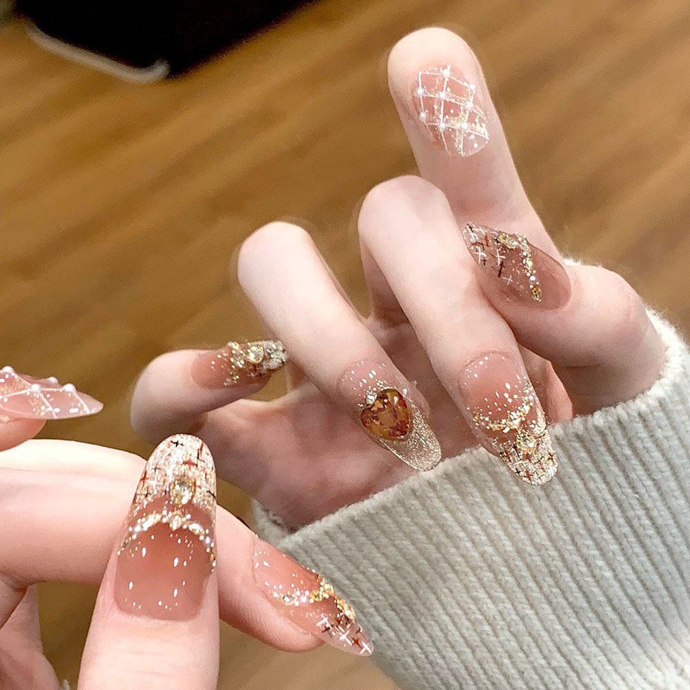 Artistic Decorative Press-On Nail Set Stornfield