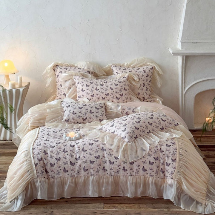 Romantic bedding set made of cotton satin with butterfly print, frill and chiffon ruffles