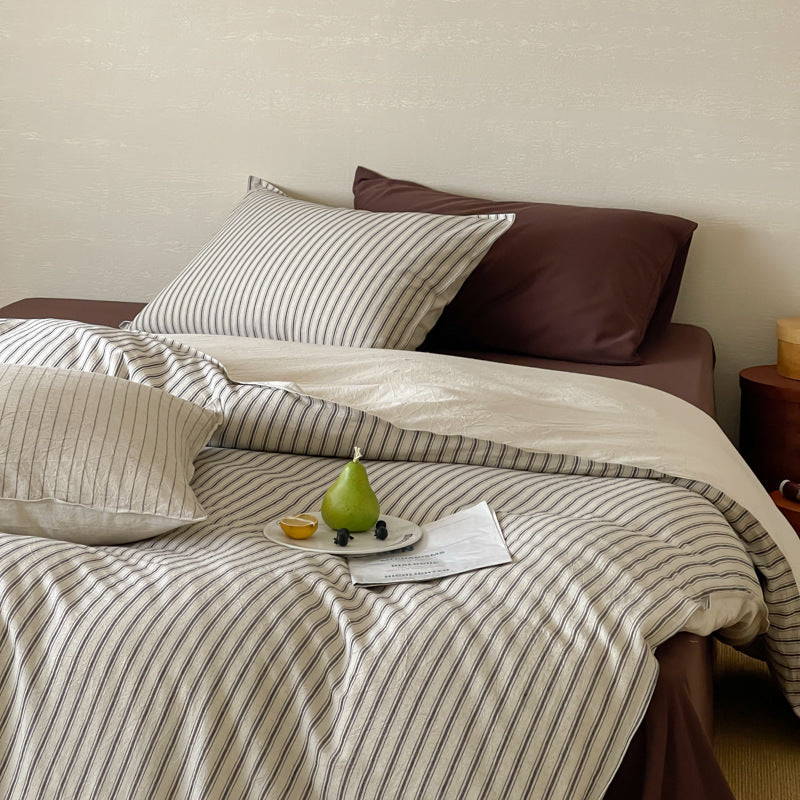 Striped linen bedding set with breathable cotton-linen mix