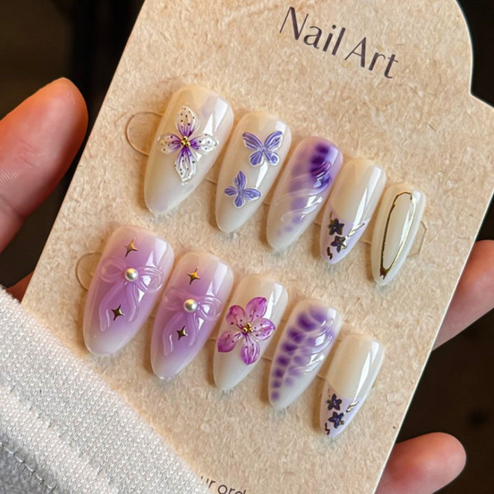 Artistic Floral-Embellished Press-On Nails Stornfield