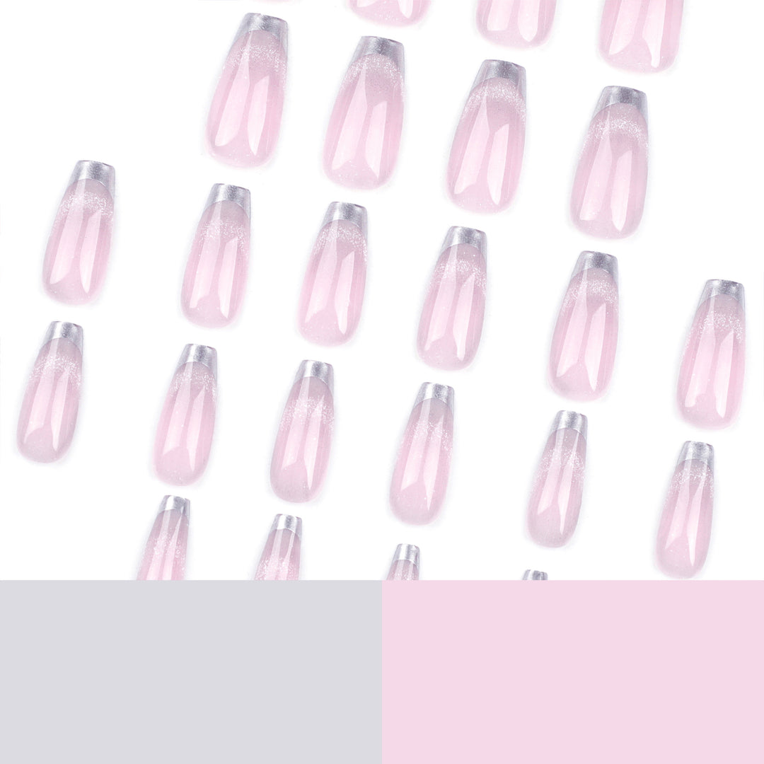 Shiny and elegant artificial nails Stornfield