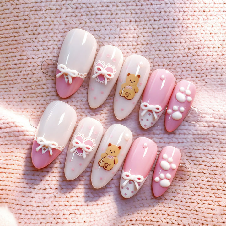 Artistic Bear-Themed Press-On Nail Set Stornfield