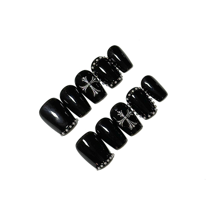 Decorative Press-On Nail Set with Silver Accents