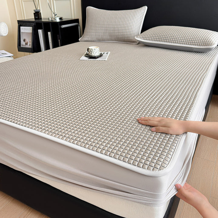 Waterproof mattress protector fitted sheet with breathable PU coating and extra deep pocket