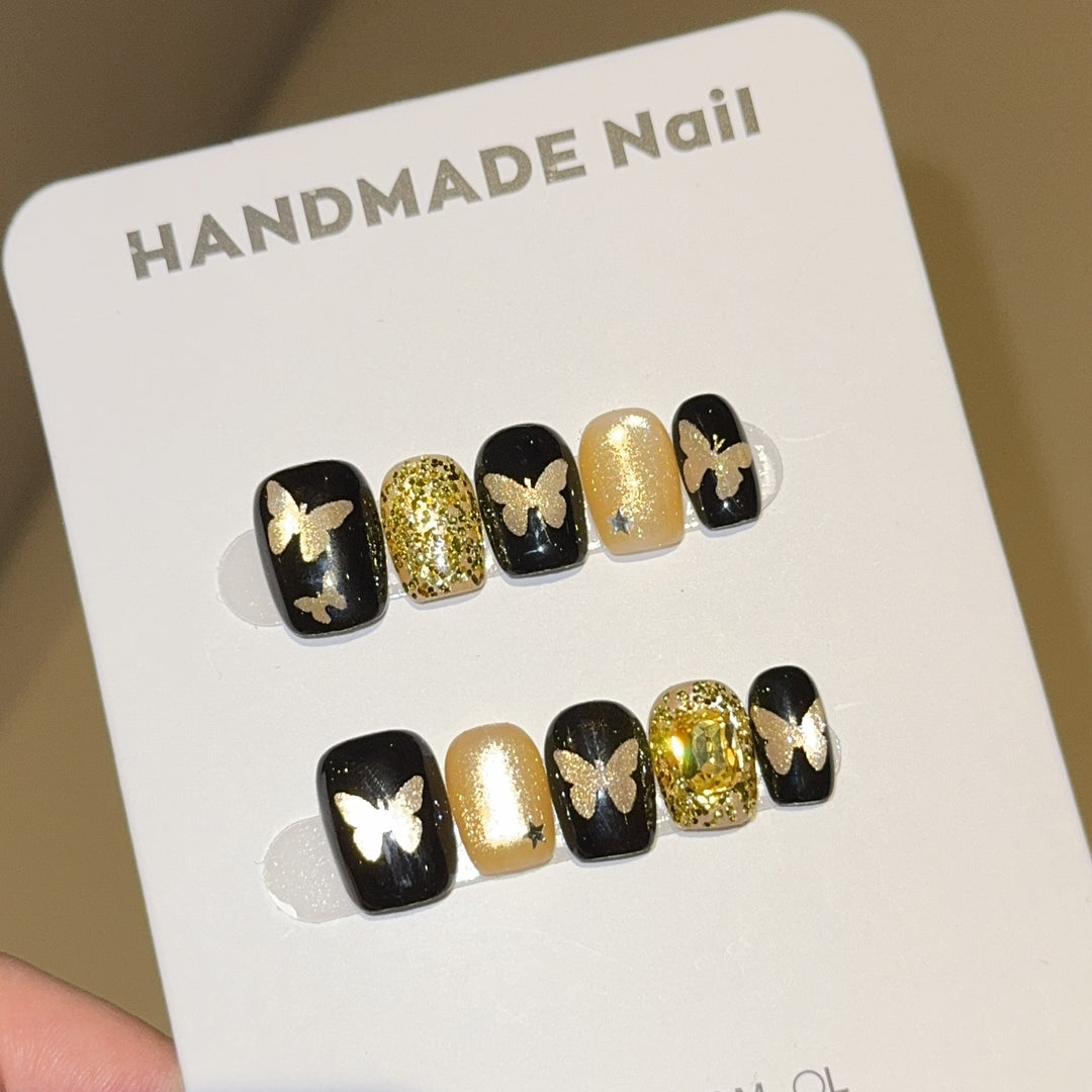 Artificial nails with elegant butterfly design Stornfield
