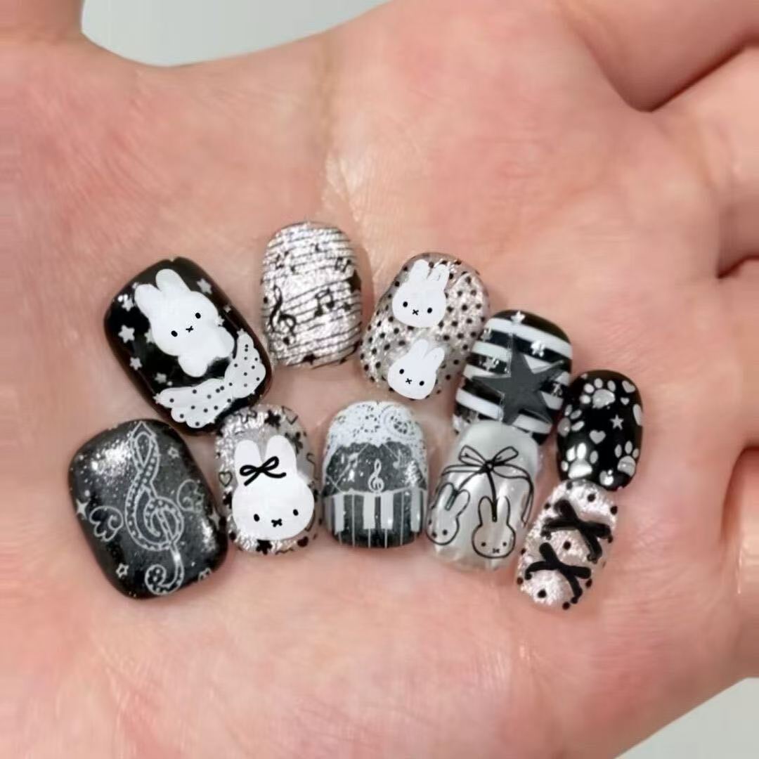 Playful Rabbit-Themed Press-On Nail Art Set Stornfield