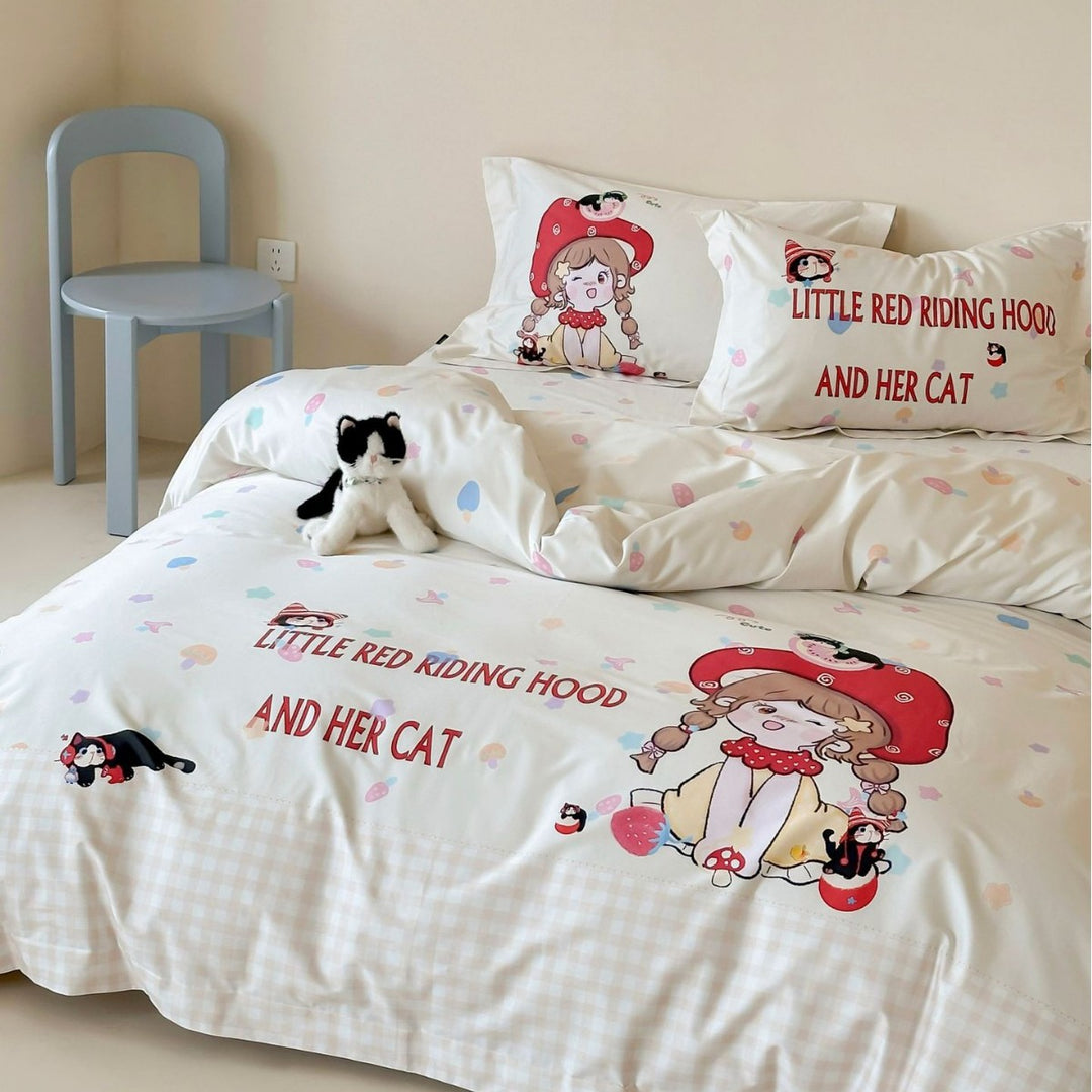 Bedding set for children made of cotton satin with contrasting piping and puppy print