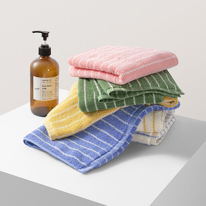 Women's Velour Bath Towel with Striped Design Stornfield
