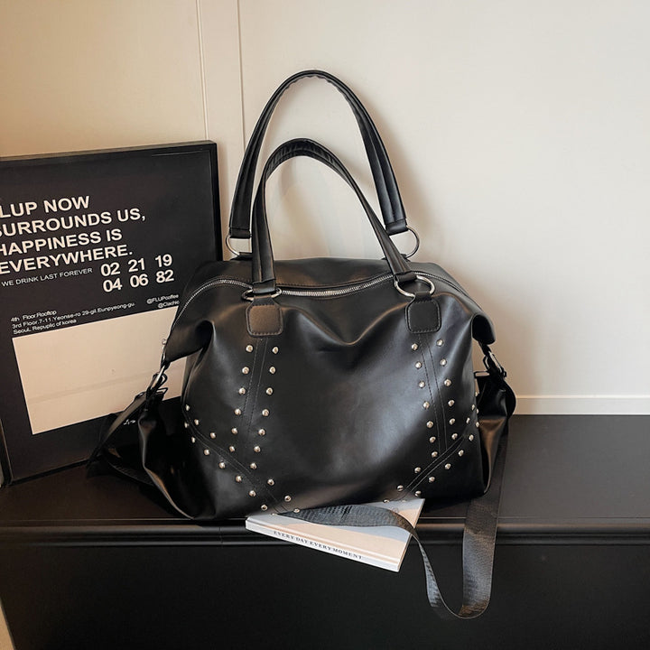 Elegant and Spacious Handbag Stornfield
