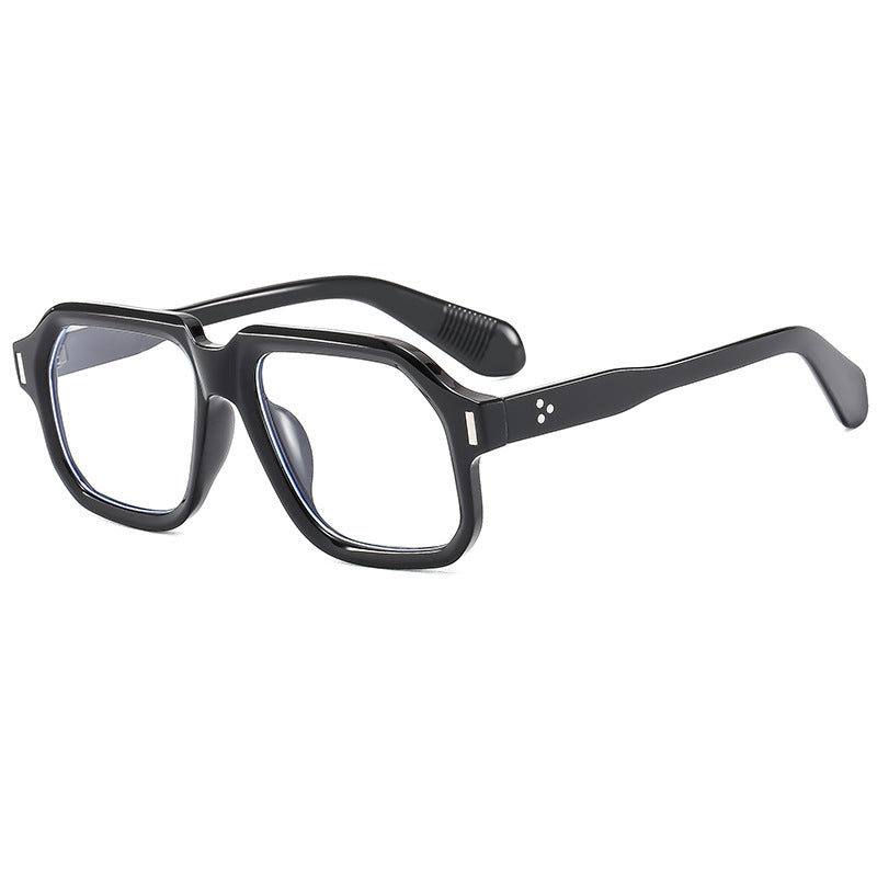 Ladies Elegant and Stylish Sunglasses in Modern Design Stornfield