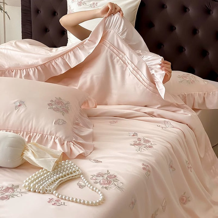 Satin-Effect Embroidered Rose Duvet Cover Set with Ruffled Hem & Decorative Shams