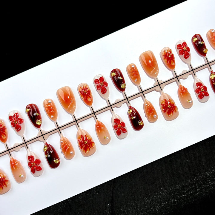 Elegant Polka Dot and Lace Press-On Nail Set
