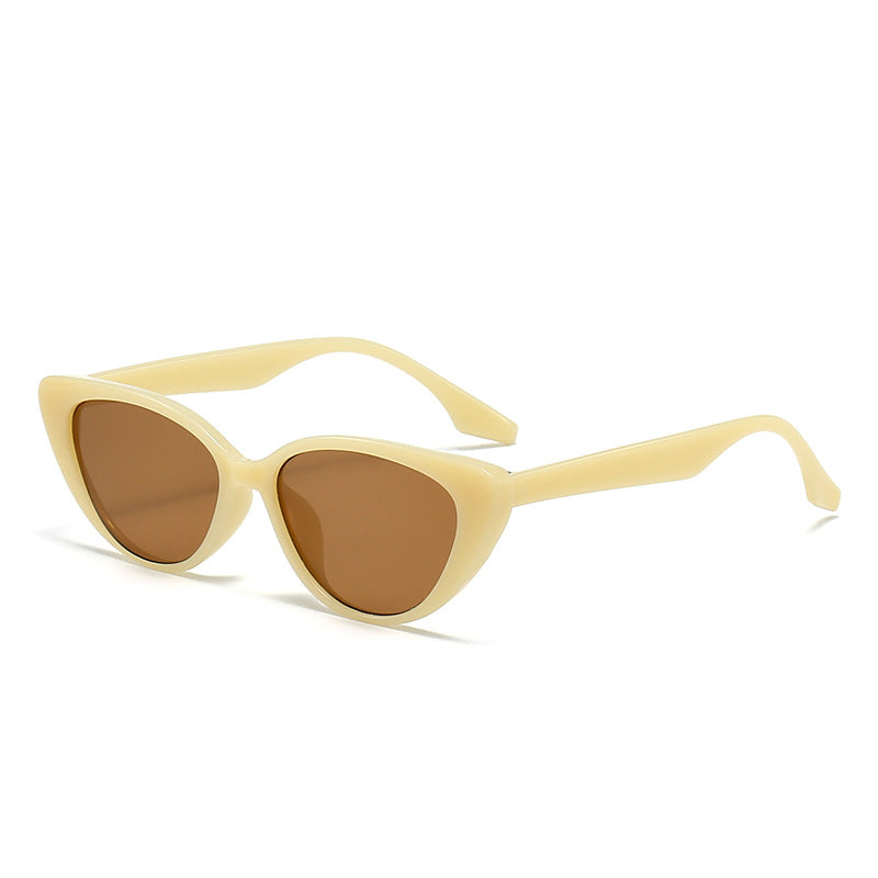 Ladies fashionable vintage cat-eye style sunglasses Stornfield