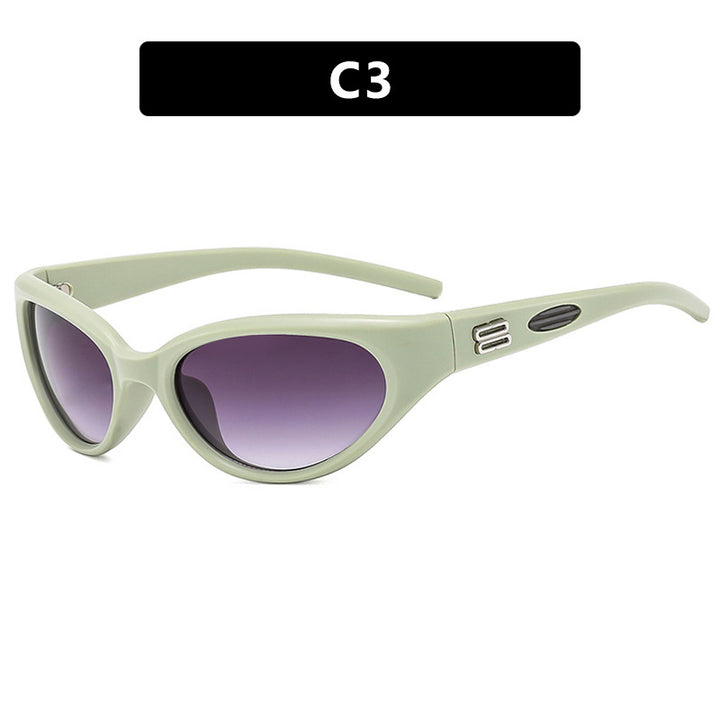 Ladies extravagant sunglasses with curved design Stornfield