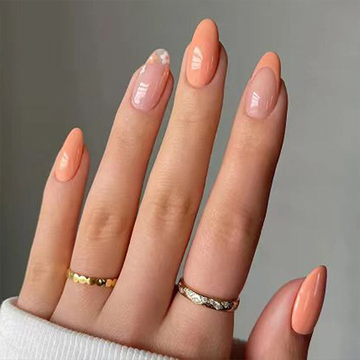 Artistic nail art with elegant accents Stornfield