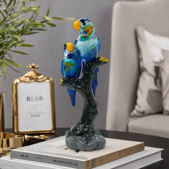 Artistic Parrot Sculpture Stornfield