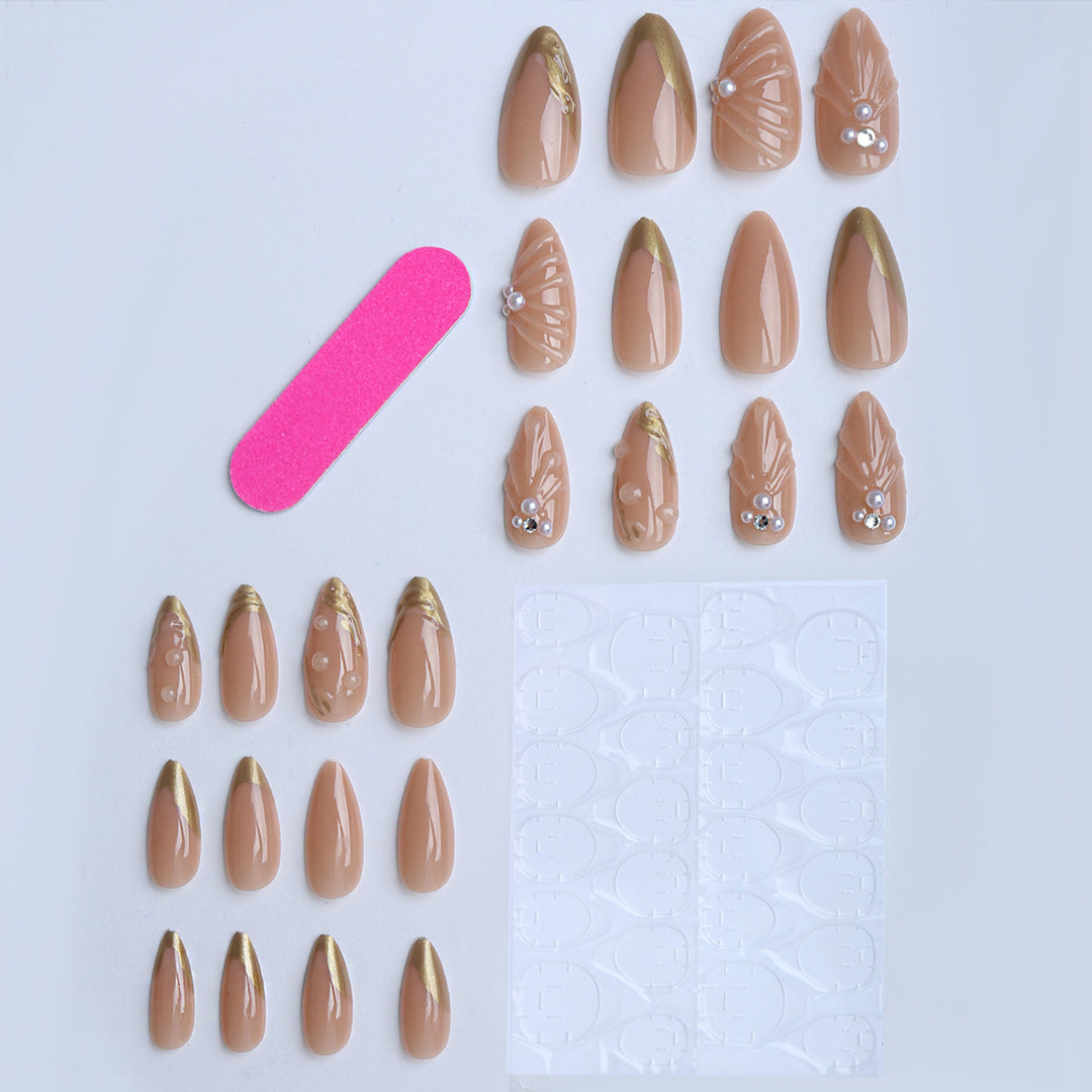 Artistic fingernails with curved decorations Stornfield