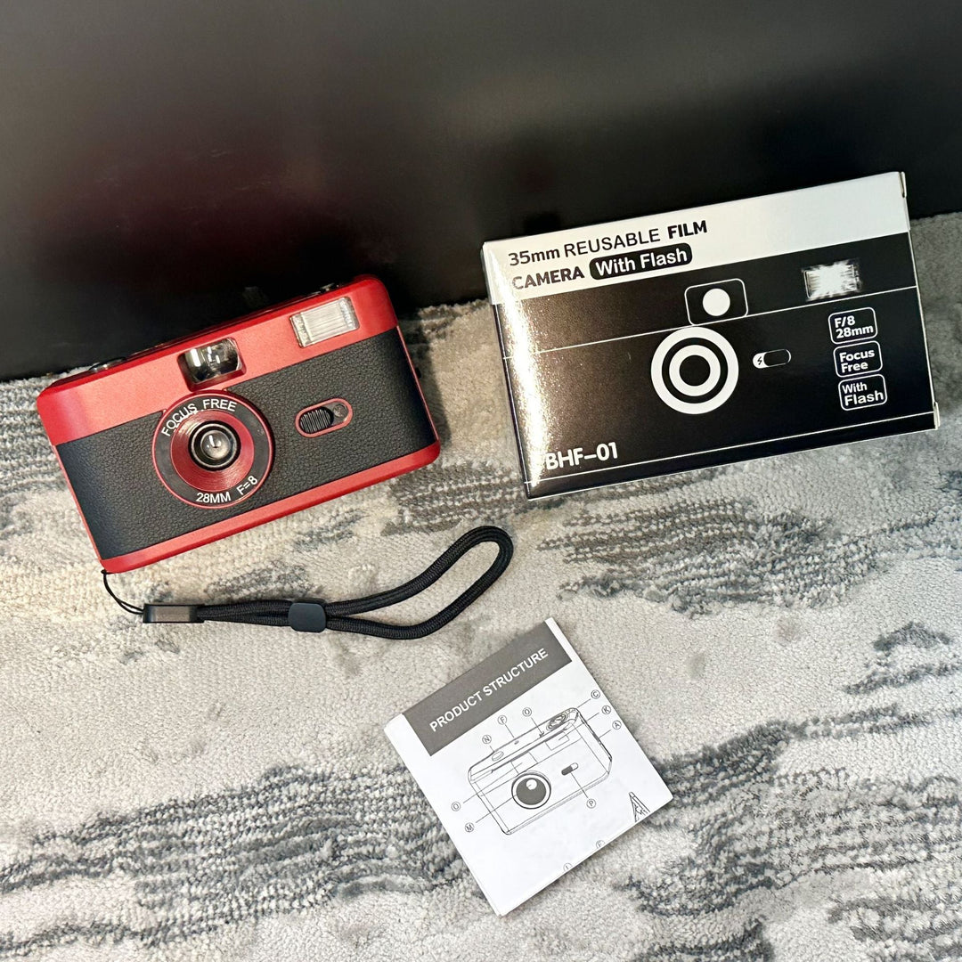 Vintage Style Instant Camera Stornfield
