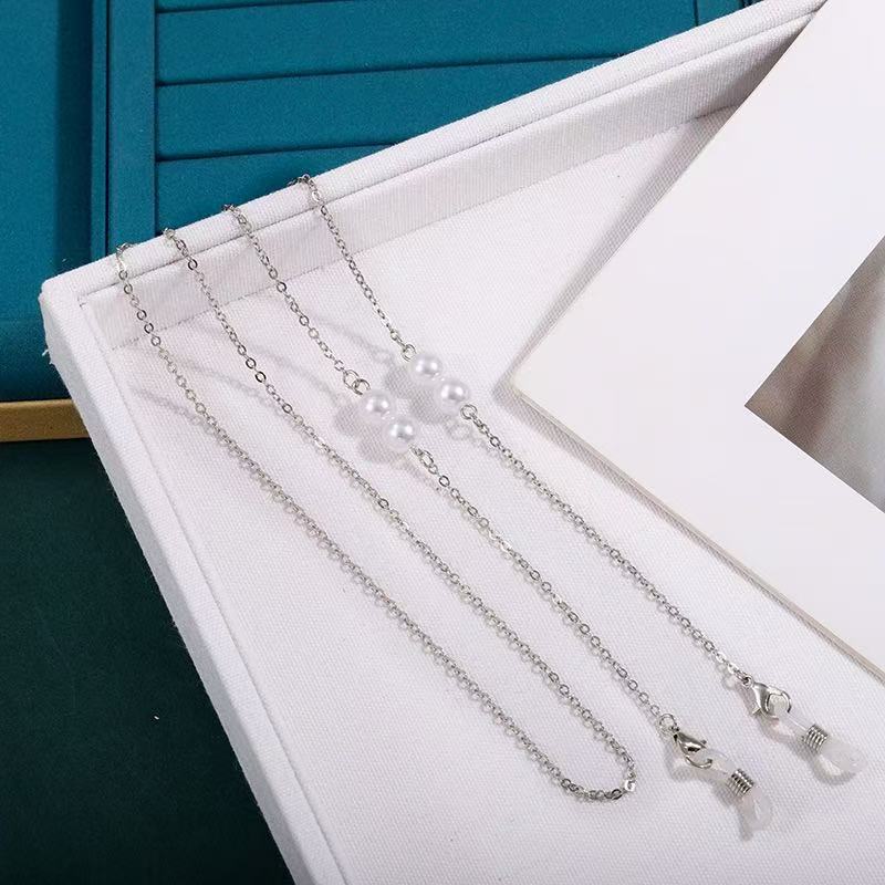 Stylish Beaded Glasses Chain Stornfield