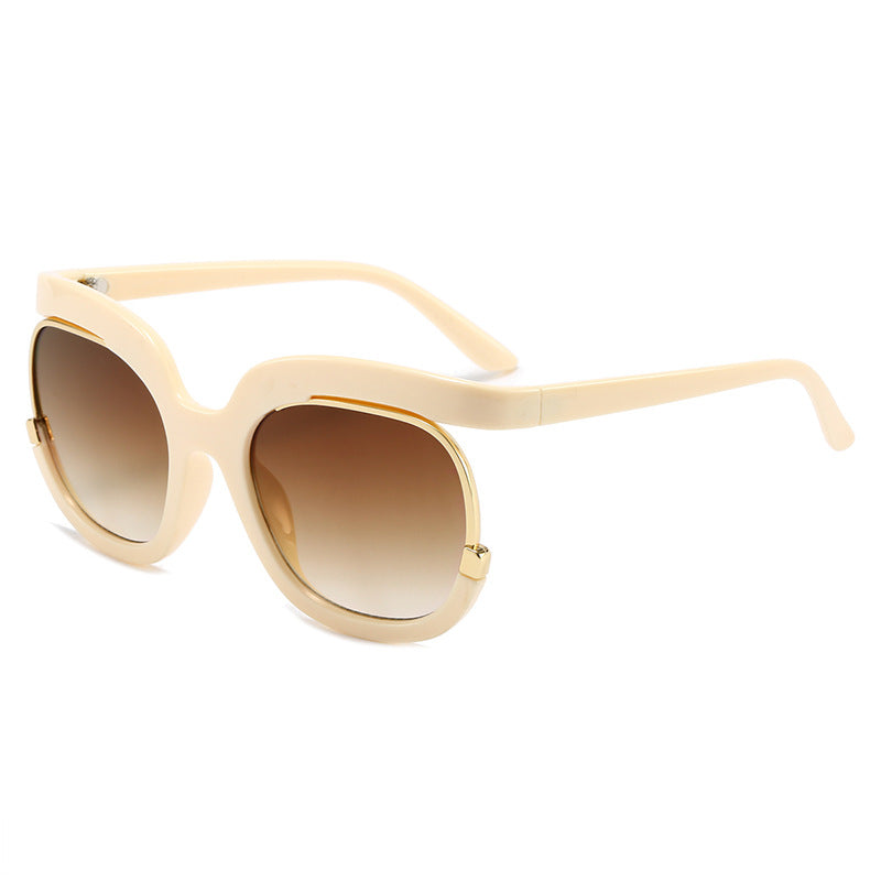 Women Oversized Sunglasses with Elegant Tortoise Design Stornfield