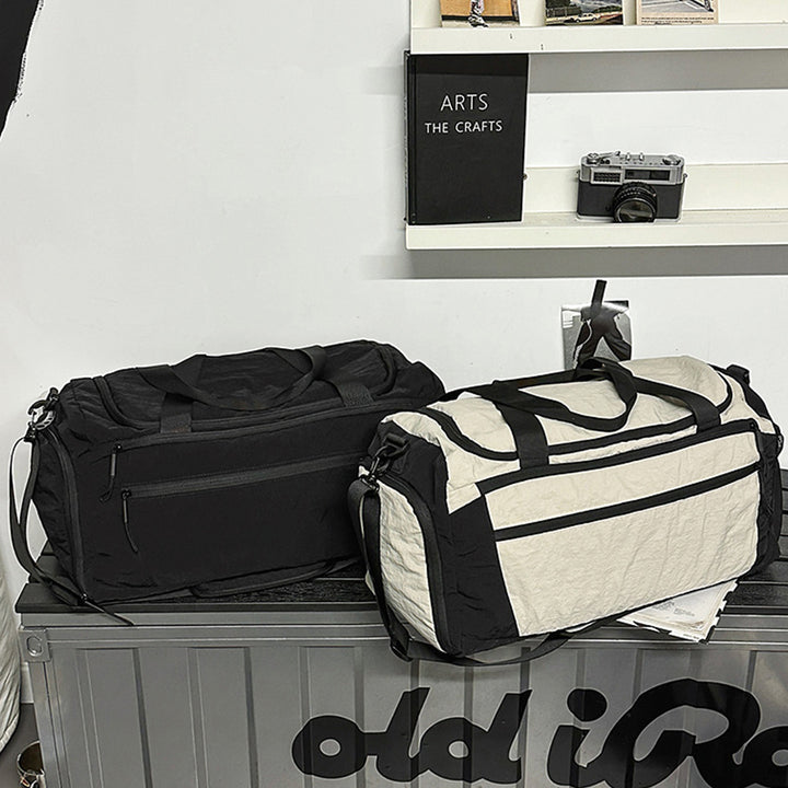 Multifunctional sports bag with insulated compartments Stornfield