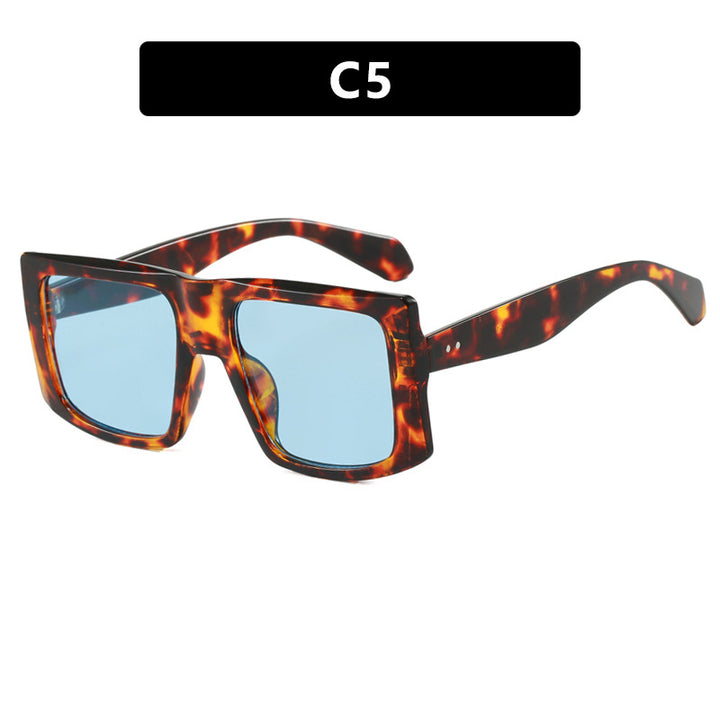 Women's square sunglasses with robust plastic frame and protective UV filter Stornfield