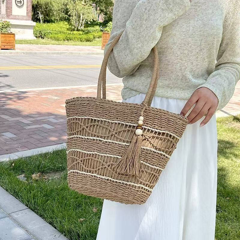 Handbag with Braided Details Stornfield