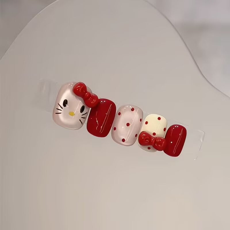 Elegant Foil and Floral Press-On Nail Set Stornfield