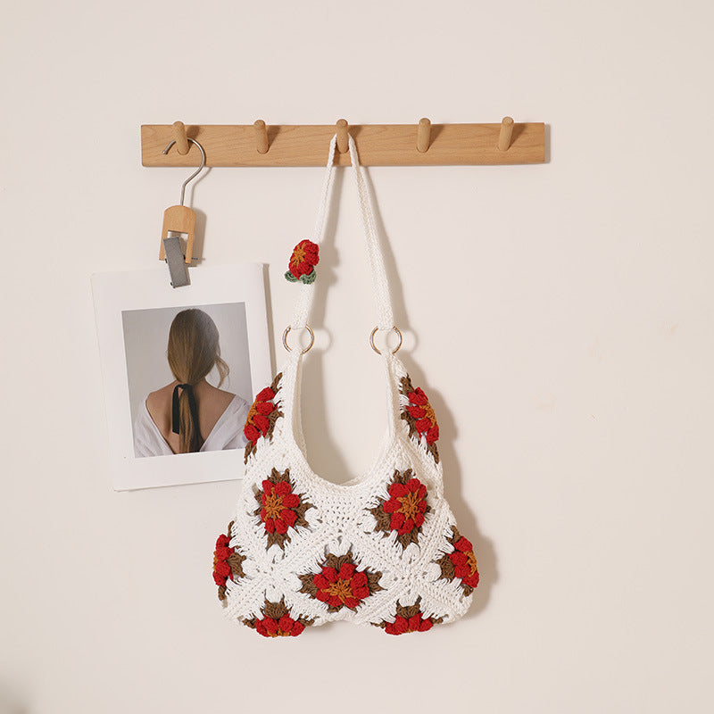 Handcrafted crochet handbag in floral design Stornfield
