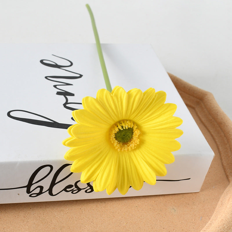 Decorative Daisy Flower Stem