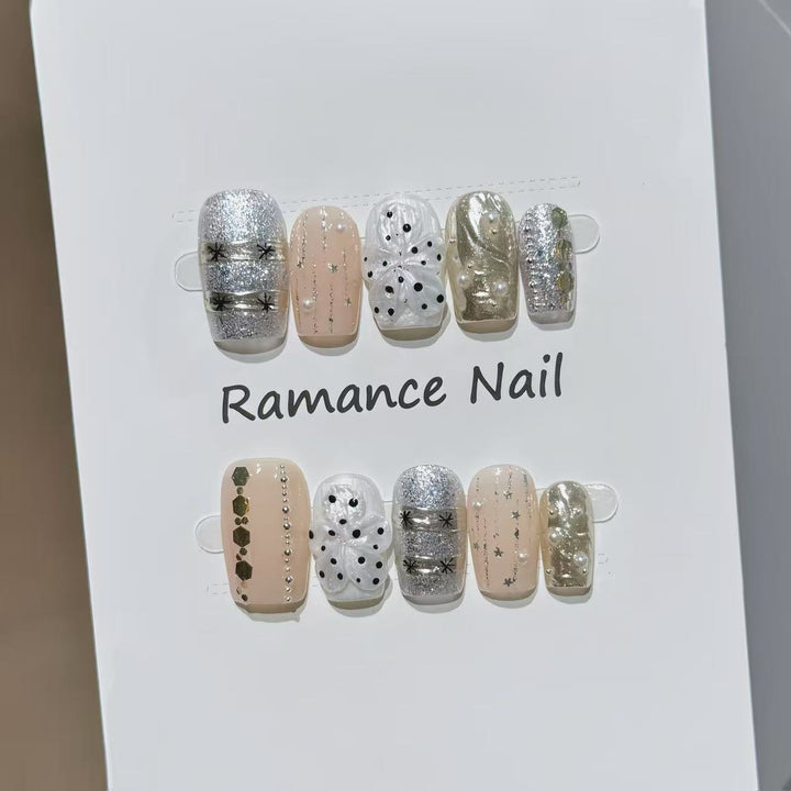 Stick-On Nail Art Stornfield