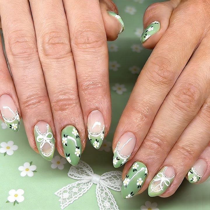 Floral Lace-Design Press-On Nails Stornfield
