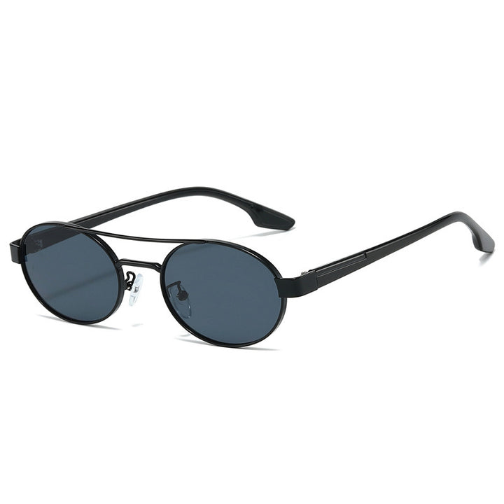 Retro-Inspired Round Frame Sunglasses Stornfield