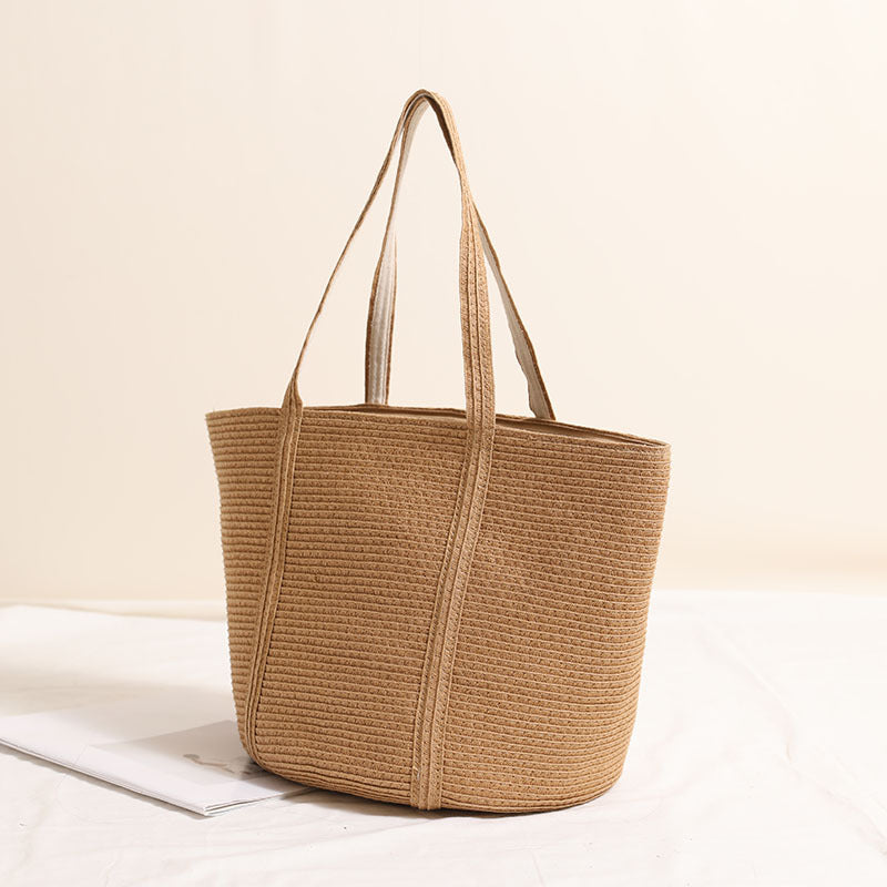 Practical Tote Bag with Structured Design Stornfield