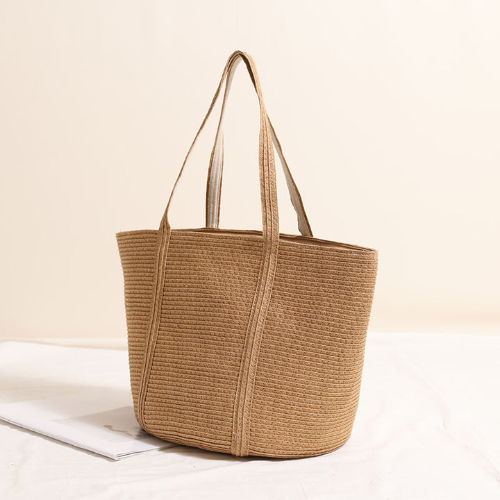 Practical Tote Bag with Structured Design Stornfield