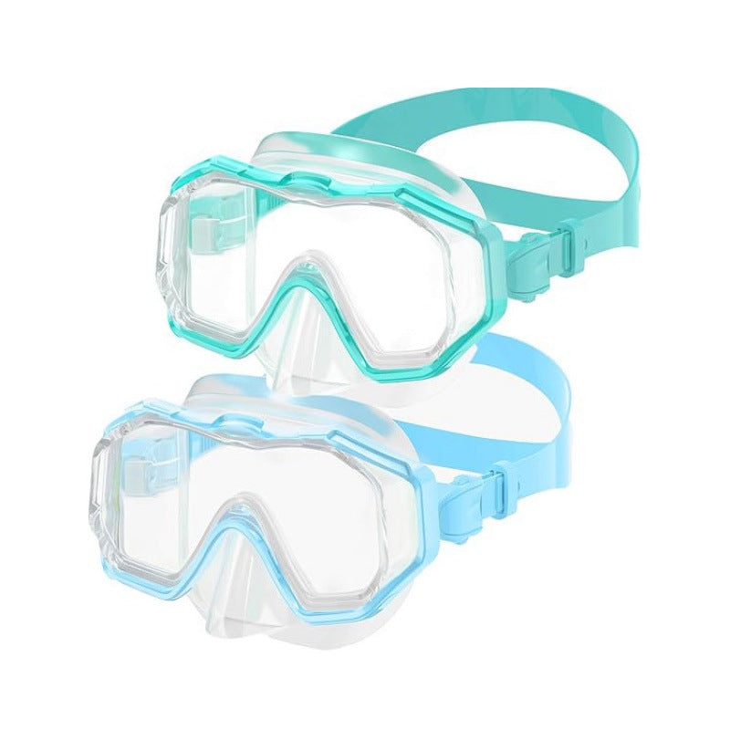Diving mask with special field of vision and anti-fog technology Stornfield