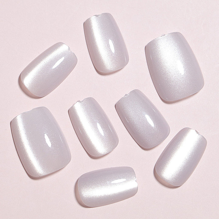 Elegant Short Press-On Nails Stornfield