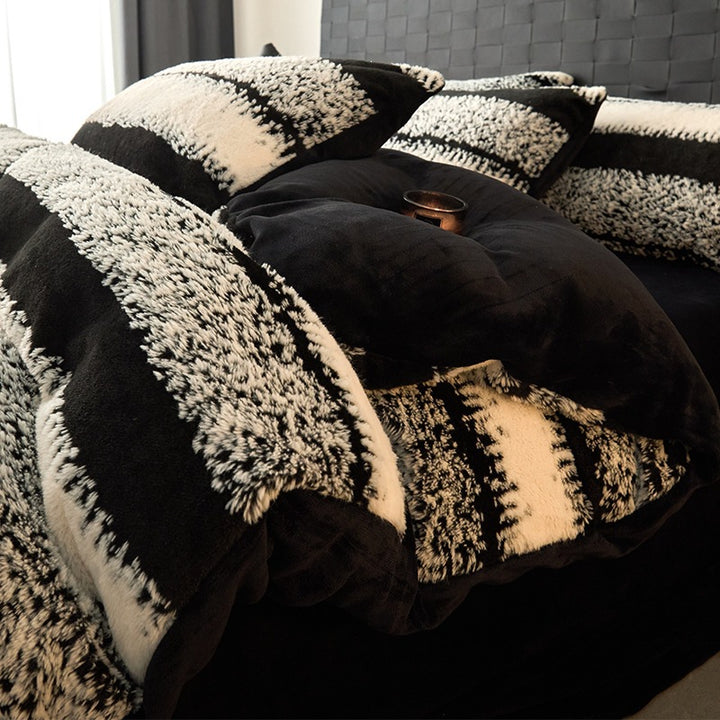 Luxurious Textured Fleece Bedding Set
