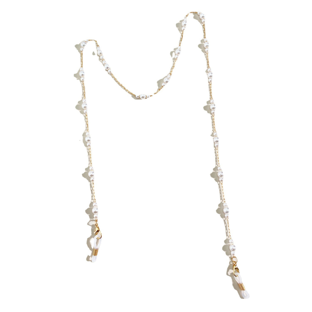 Elegant Pearl-Embellished Eyewear Chain Stornfield