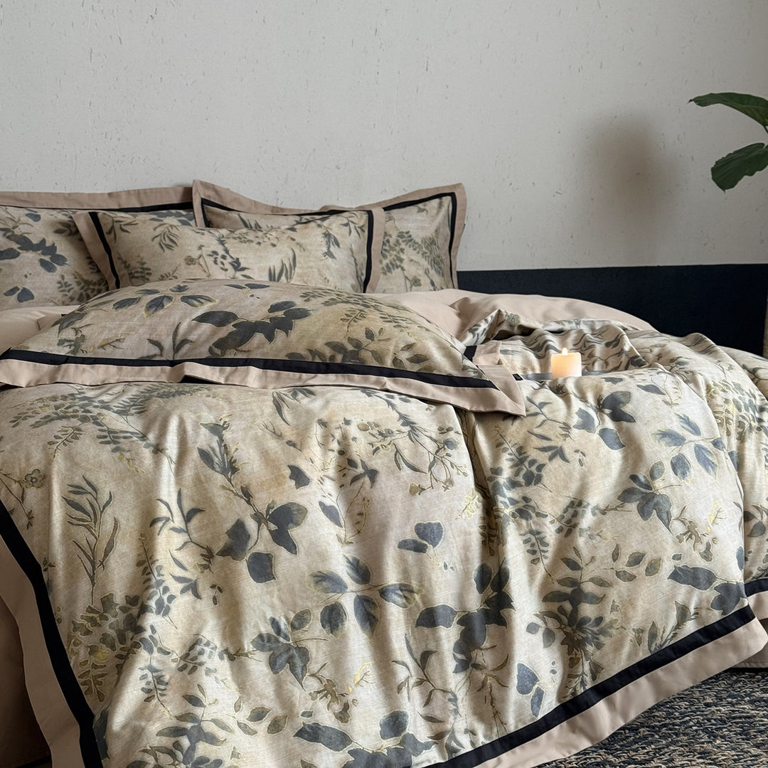Botanical Watercolor Reversible Duvet Cover Set with Contrast Piped Shams