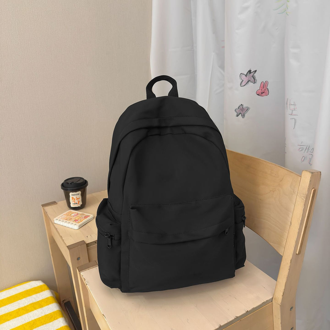 Comfortable school backpack with practical compartments Stornfield