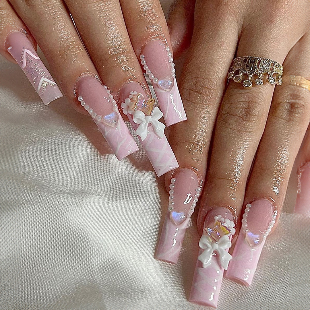 Elegant Decorative Press-On Nail Set with Floral and Pearl Accents Stornfield