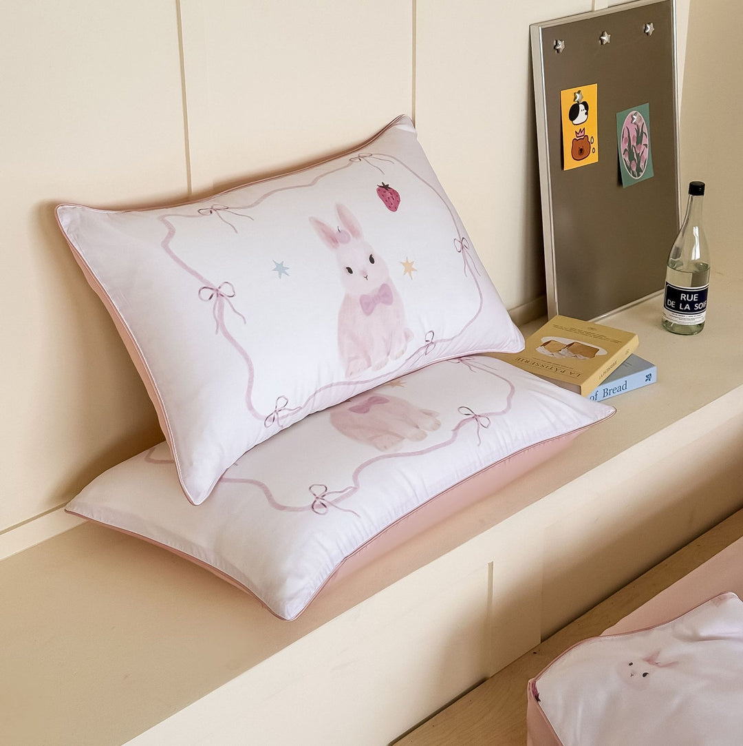 Children's Pillowcase Set with Cute Unicorn Print and Fine Satin Quality