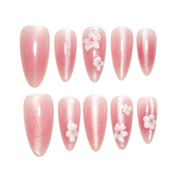 Artificial nail art with floral design Stornfield