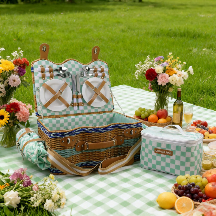 Ladies picnic basket with extensive equipment and stylish interior Stornfield