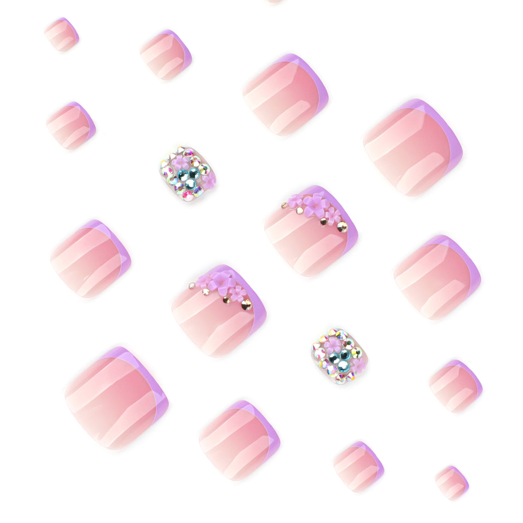 Artful nail design with elegant glitter accent Stornfield