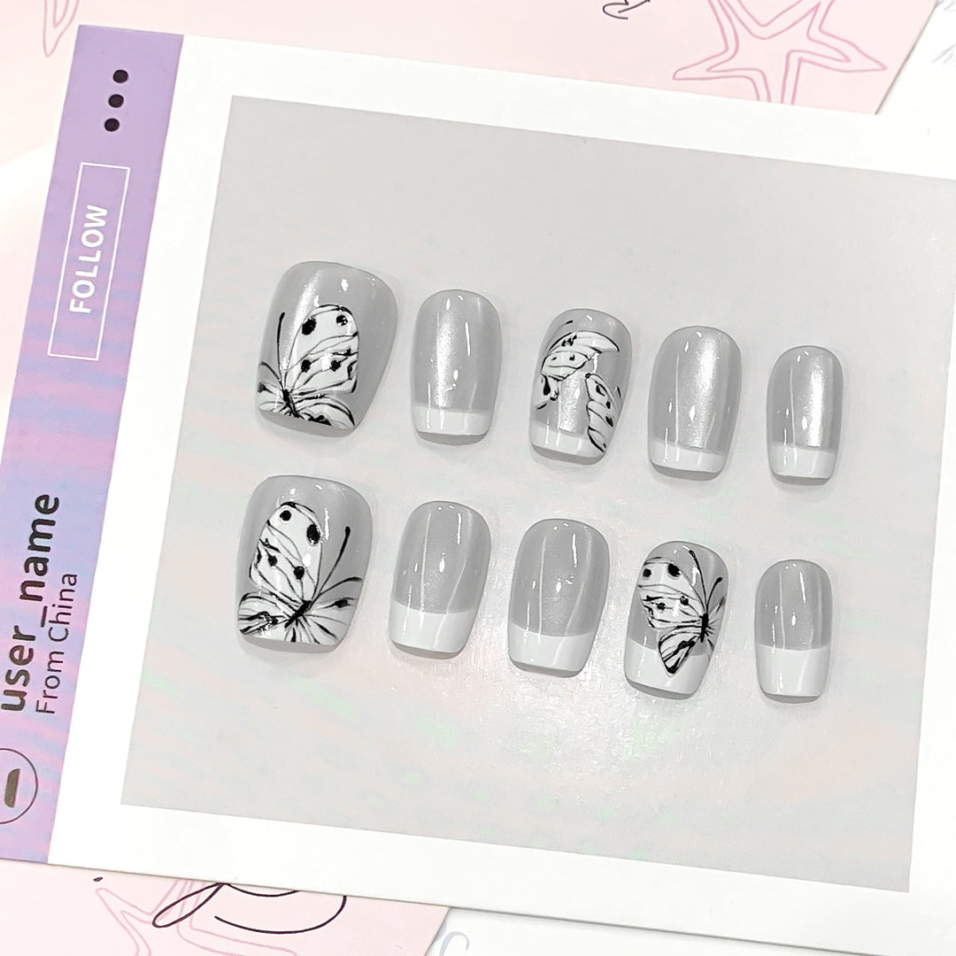 Artfully designed artificial nails Stornfield