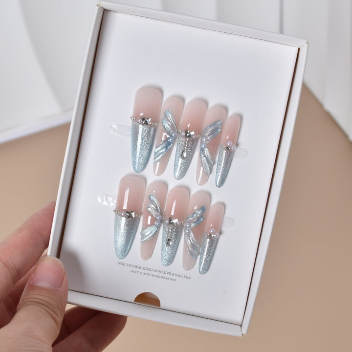 Artistic 3D Lace-Embellished Press-On Nail Set Stornfield