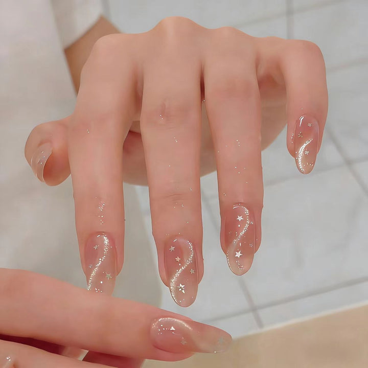 Elegant Starry Nail Art Extensions