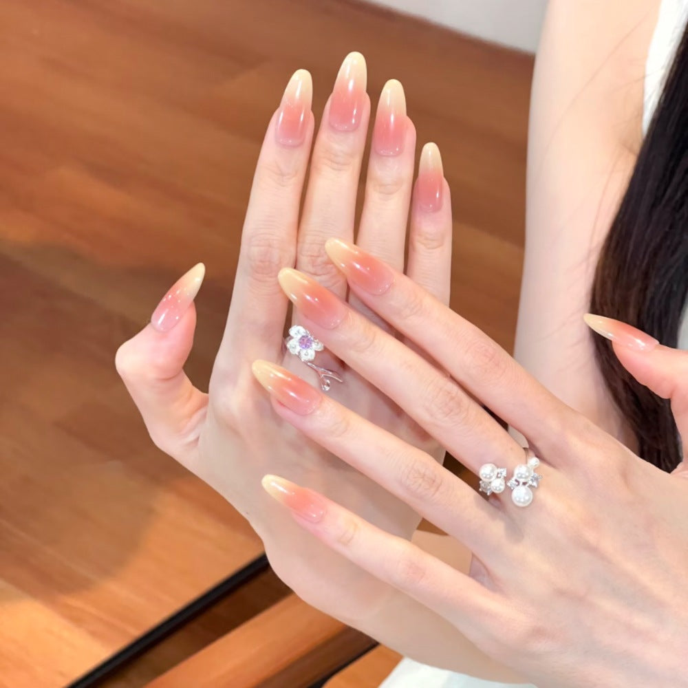 Artistic Floral Design Press-On Nail Set Stornfield